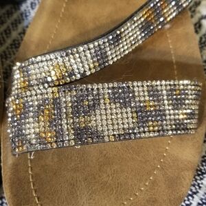 Corkys Size 9, Sparkle Leopard Sandals